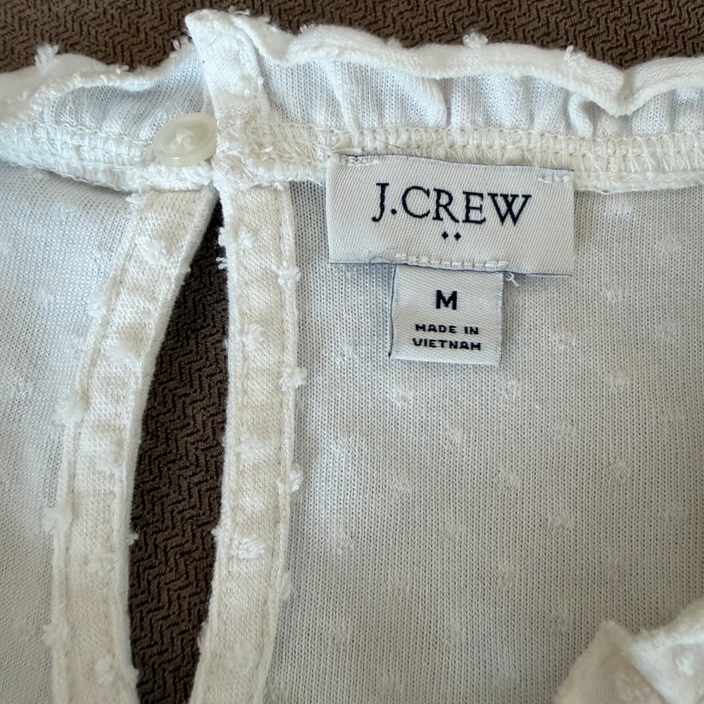 J.Crew Womens White Swiss Dot Pintuck Ruffle Neck Sleeveless Blouse Top Size M - Picture 3 of 4